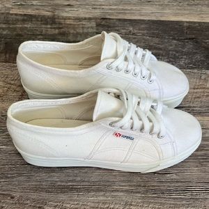 SUPERGA | Womens Size 41 | White Canvas Platform
